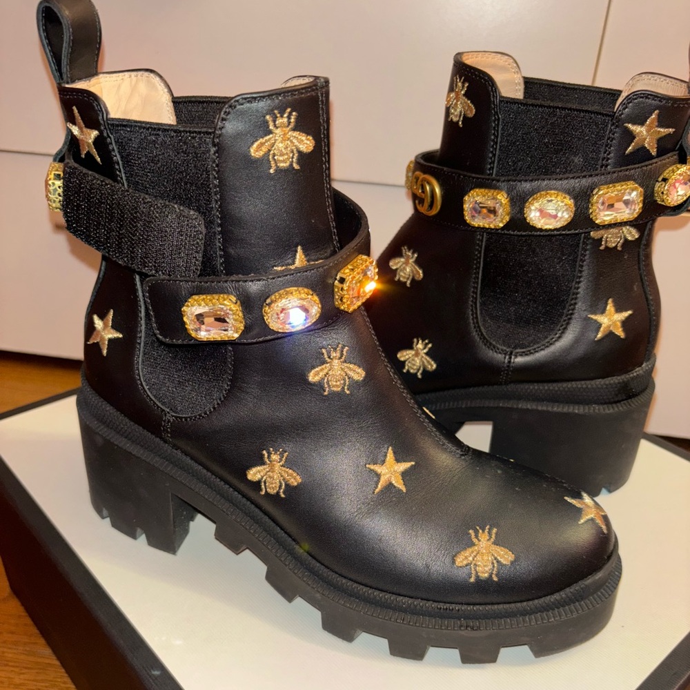Gucci boots